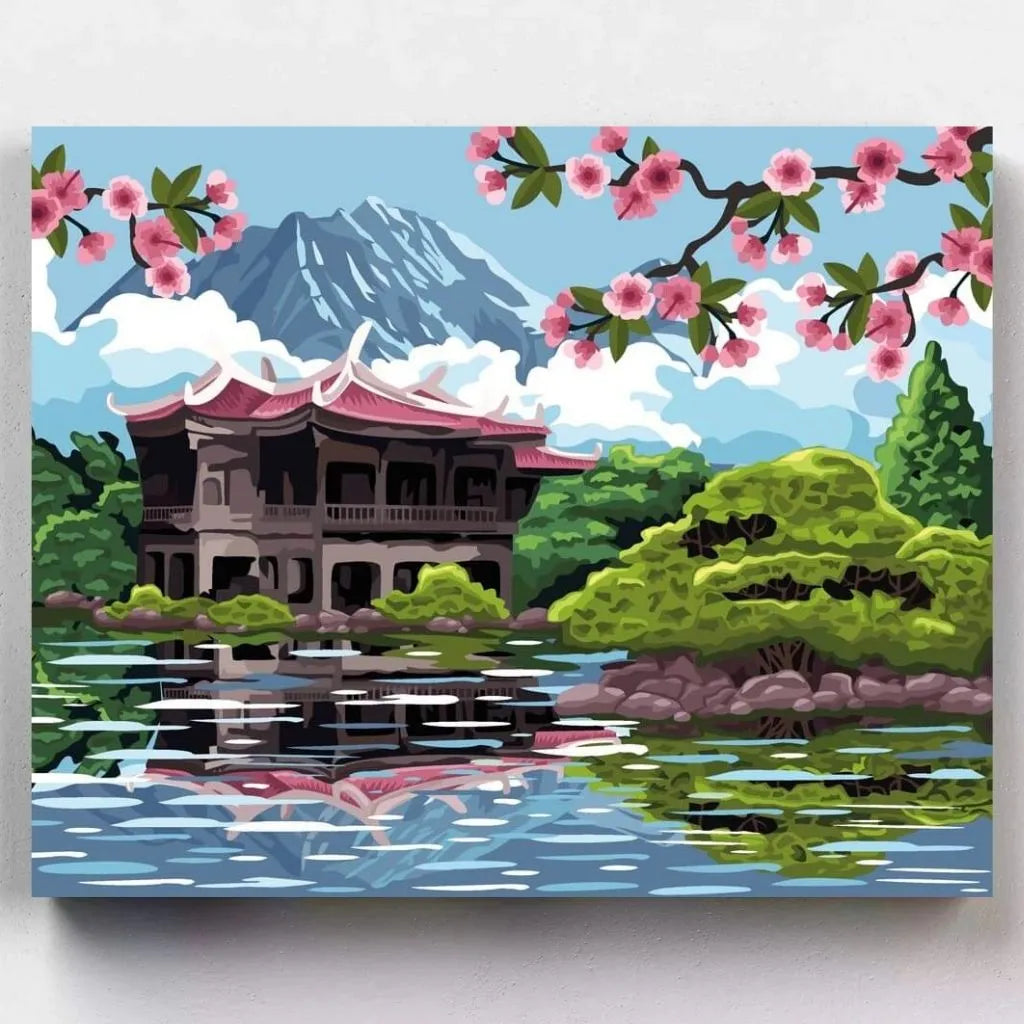 DIY Malen nach Zahlen – Asiatischer Tempel am See mit Kirschblüten & Berglandschaft auf Leinwand malen – meditative Auszeit – Artyroom.shop