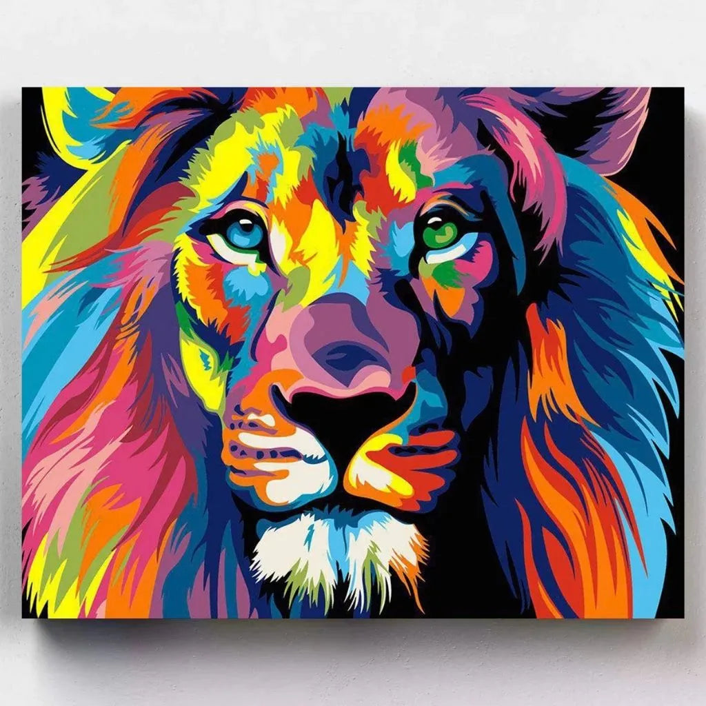 DIY Malen nach Zahlen – Bunter Pop Art Löwe mit kräftigen Farben auf Leinwand malen – für kreative Entspannung & farbstarke Highlights – nur bei Artyroom.shop